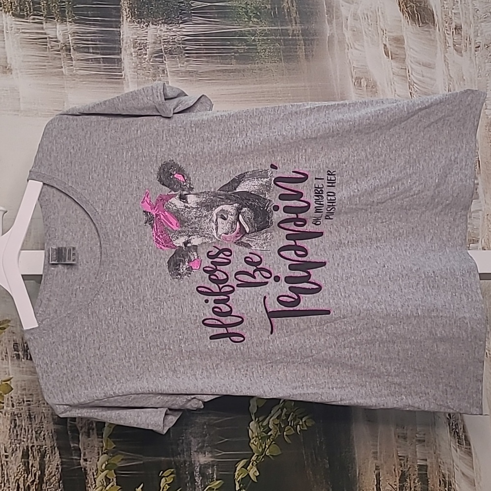 Womens XL Heifers Be Trippin glitter pink and gray short sleeve graphic Tshirt